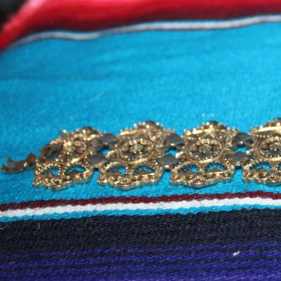 Vintage Gold Tone Filigree Bracelet with matching earrings  (Monet) - Picture 8 of 12